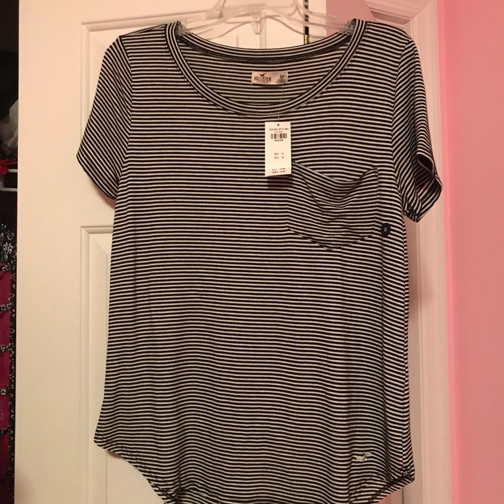 BRAND NEW T-SHIRT WITH TAGS